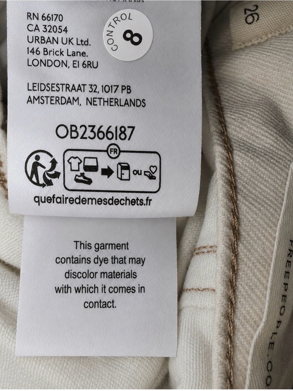 We the Free Good Luck Printed Barrel Jeans in Go Bananas Sz 31 - Picture 5 of 6